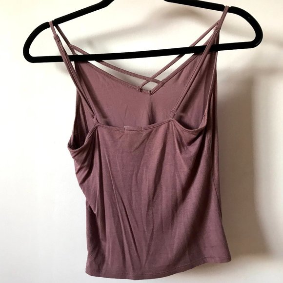 Garage Strap Front-Cross Mauve Tank - Picture 4 of 4